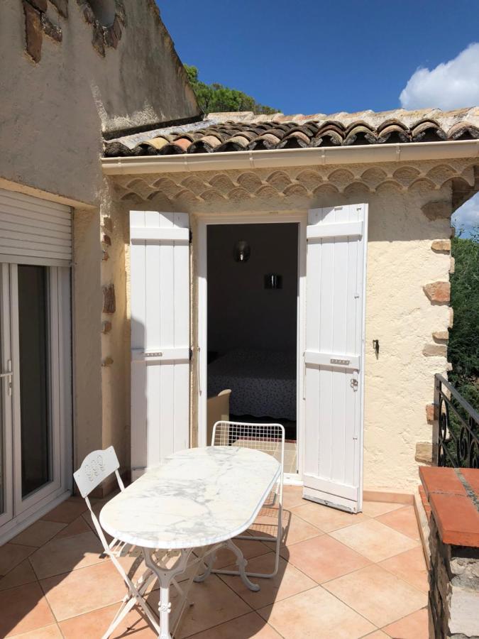 La Garriniere Bed & Breakfast Saint-Raphaël Exterior foto